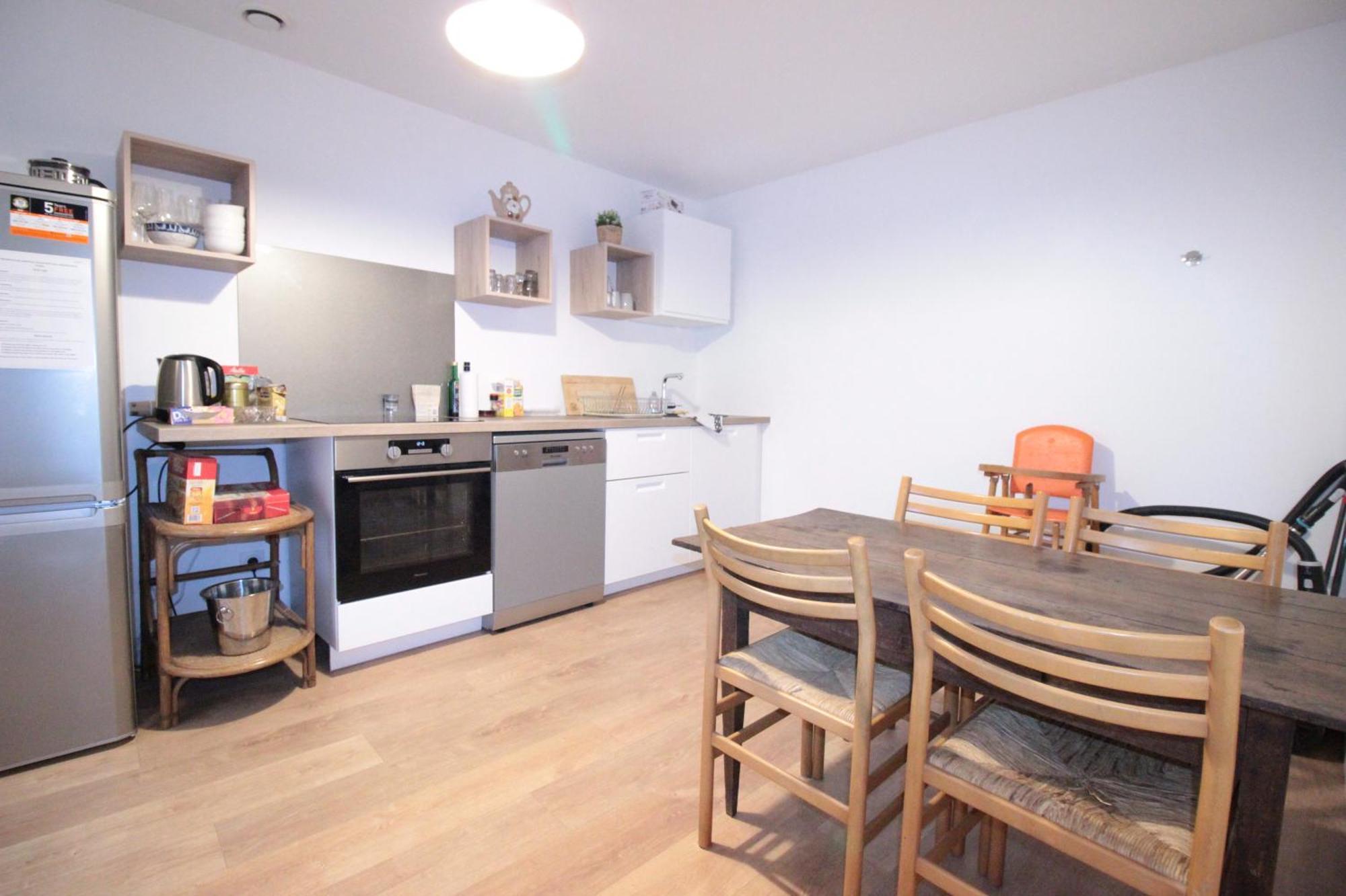 Logement Neuf "Meuse" - Hyper Centre - Parking Proche - Proche Gare - 4 Chambres - Terrasse Couverte - Wifi ! Gere Par Prestazen'Services Verdun Exterior foto
